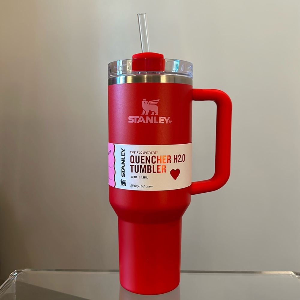 Valentine Stanley 40oz Limited Edition Target Red and Pink.